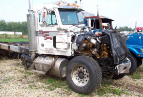 Peterbilt Frontend Collision