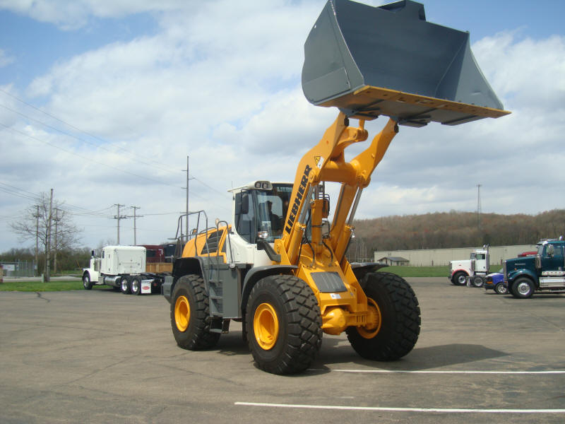 2015 Liebherr L580 For Sale